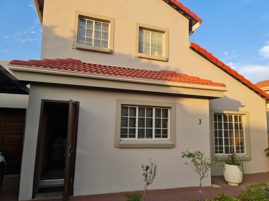 4 Bedroom Property for Sale in Rustenburg Central North West